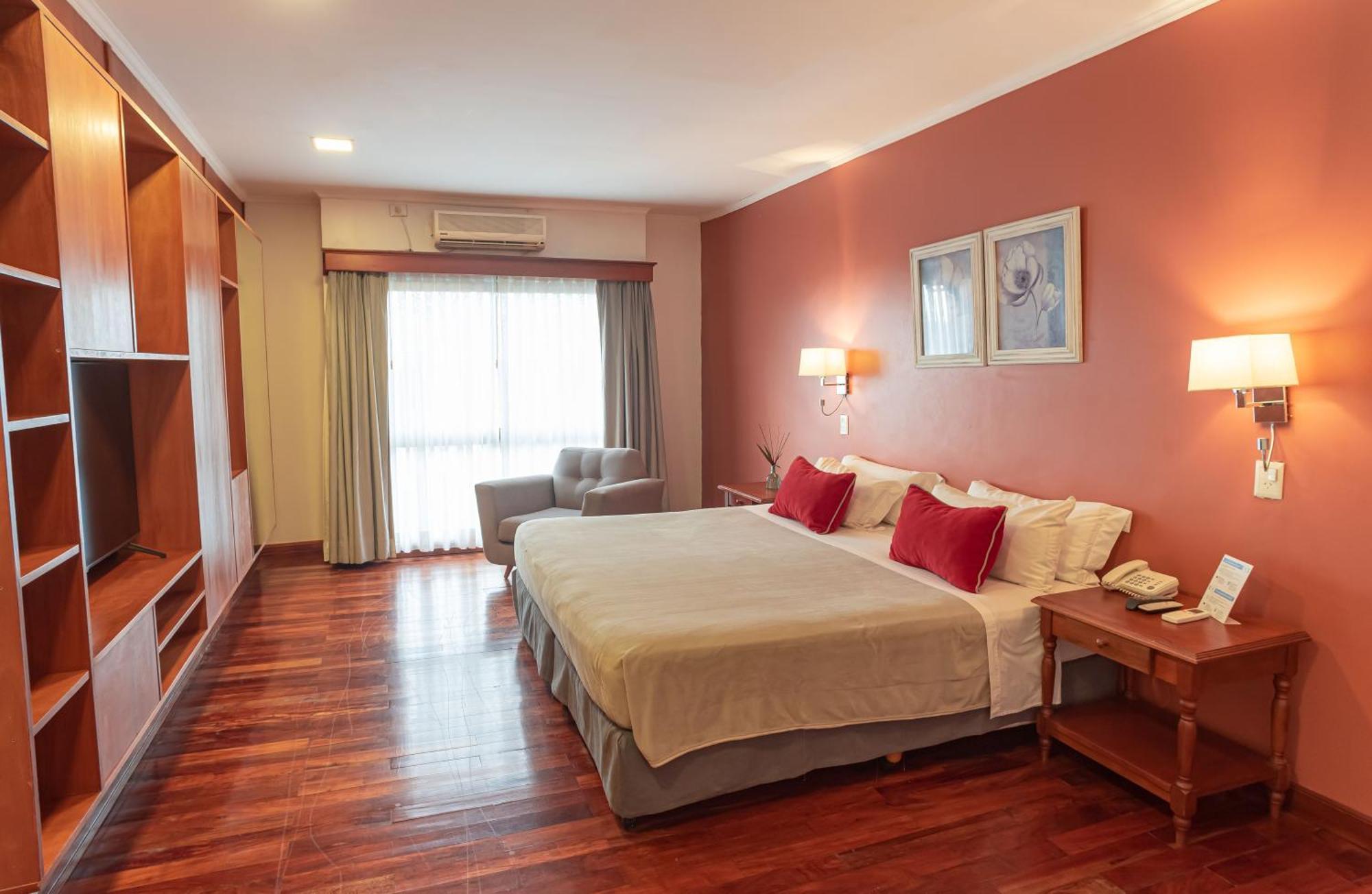 Hotel Saint George Puerto Iguazu Ngoại thất bức ảnh