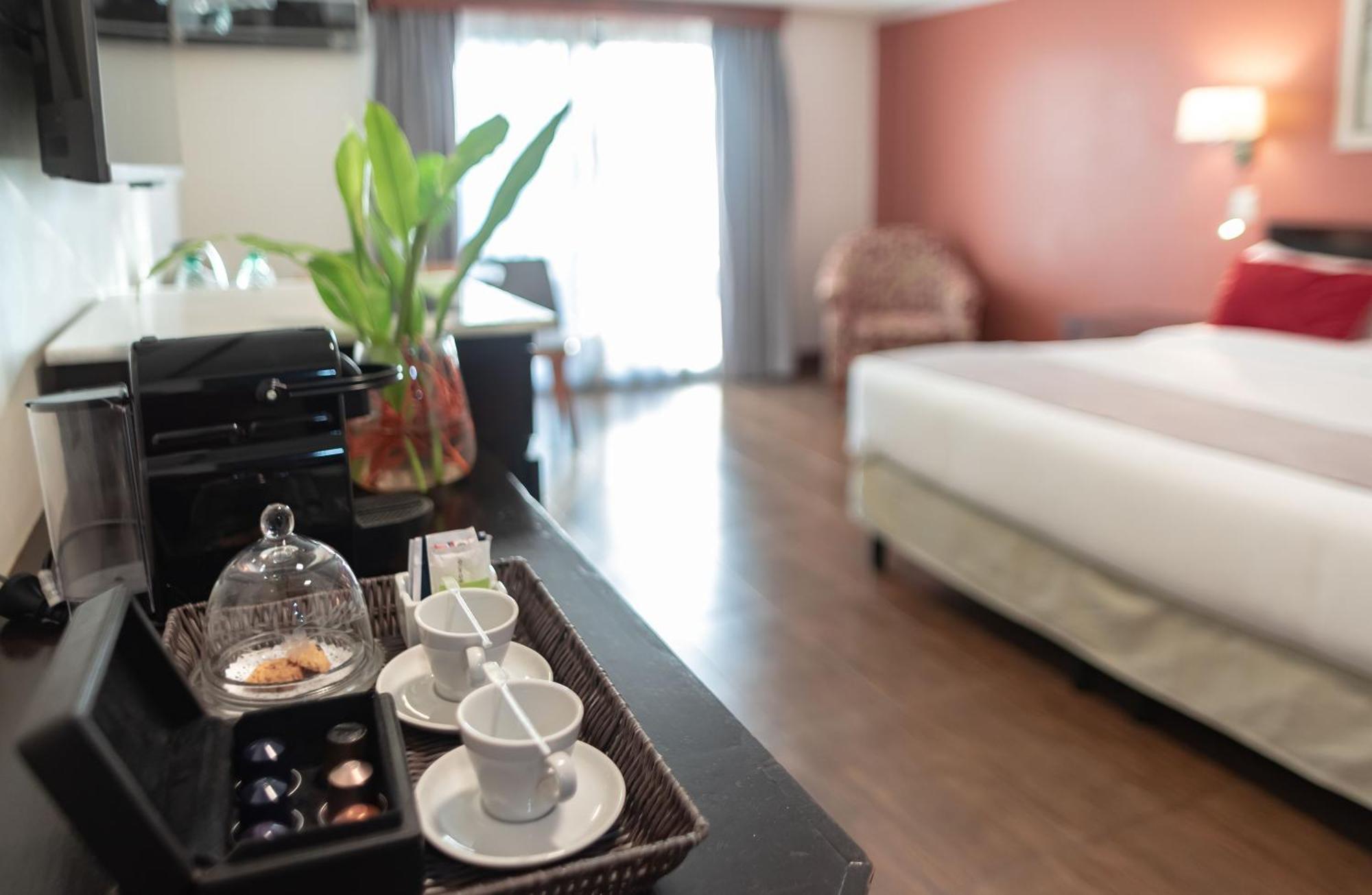 Hotel Saint George Puerto Iguazu Ngoại thất bức ảnh